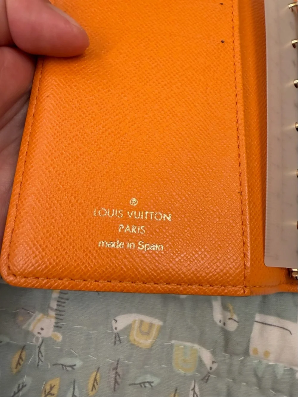 Louis Vuitton Agenda Pm (PRICE FIRM) - Picture 2 of 16